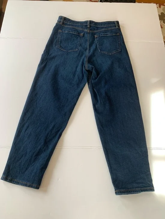 I.N.C. International Concepts Women’s Size 8 Dark Wash Tapered Barrel Jeans - Picture 7 of 8